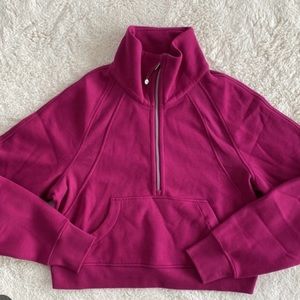 Lululemon Suba funnel Neck